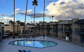 Super 8 By Wyndham Mesa Downtown Near Convention Center